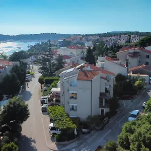 Antic , Pula Croatie